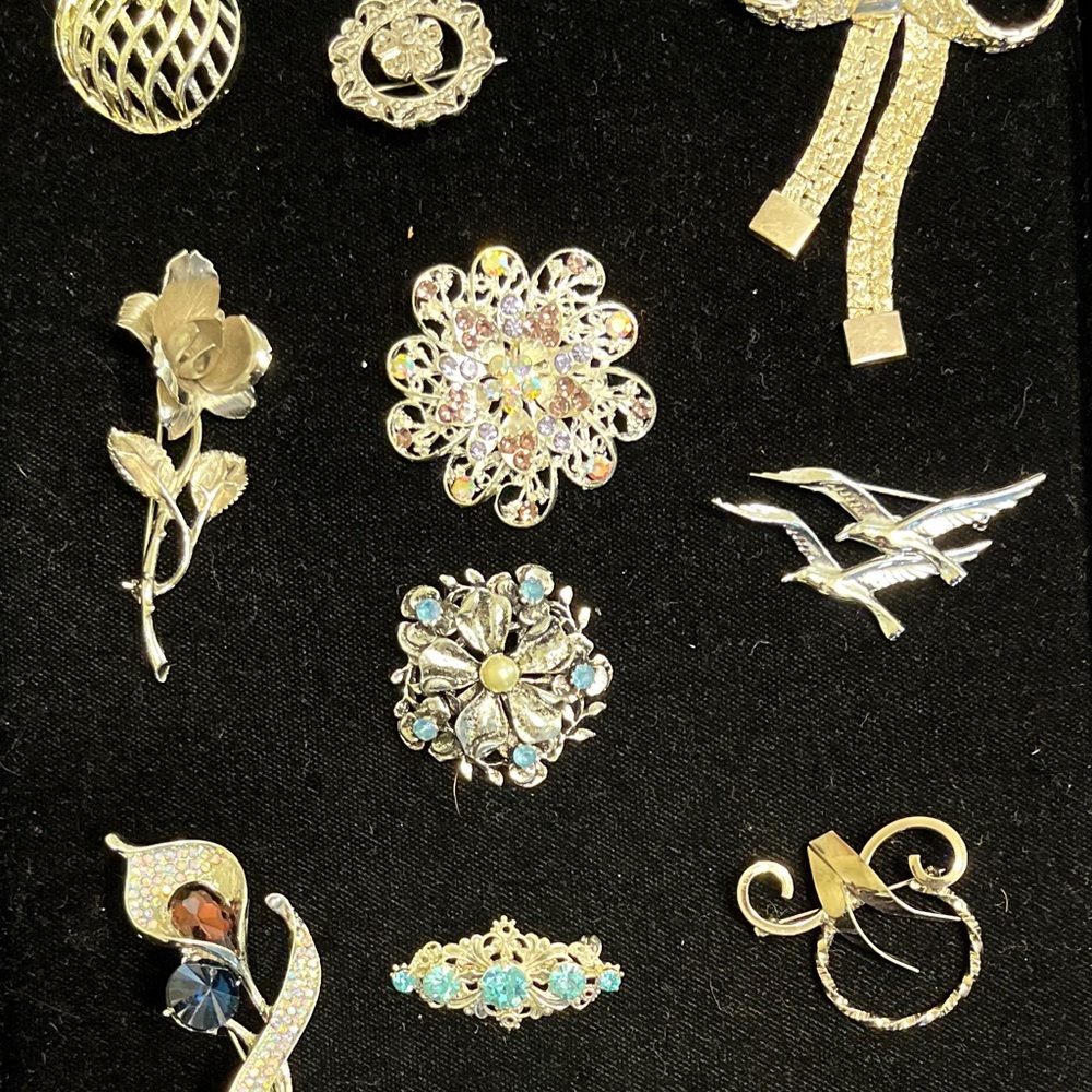 Vintage and Modern mix Silver tone Brooches